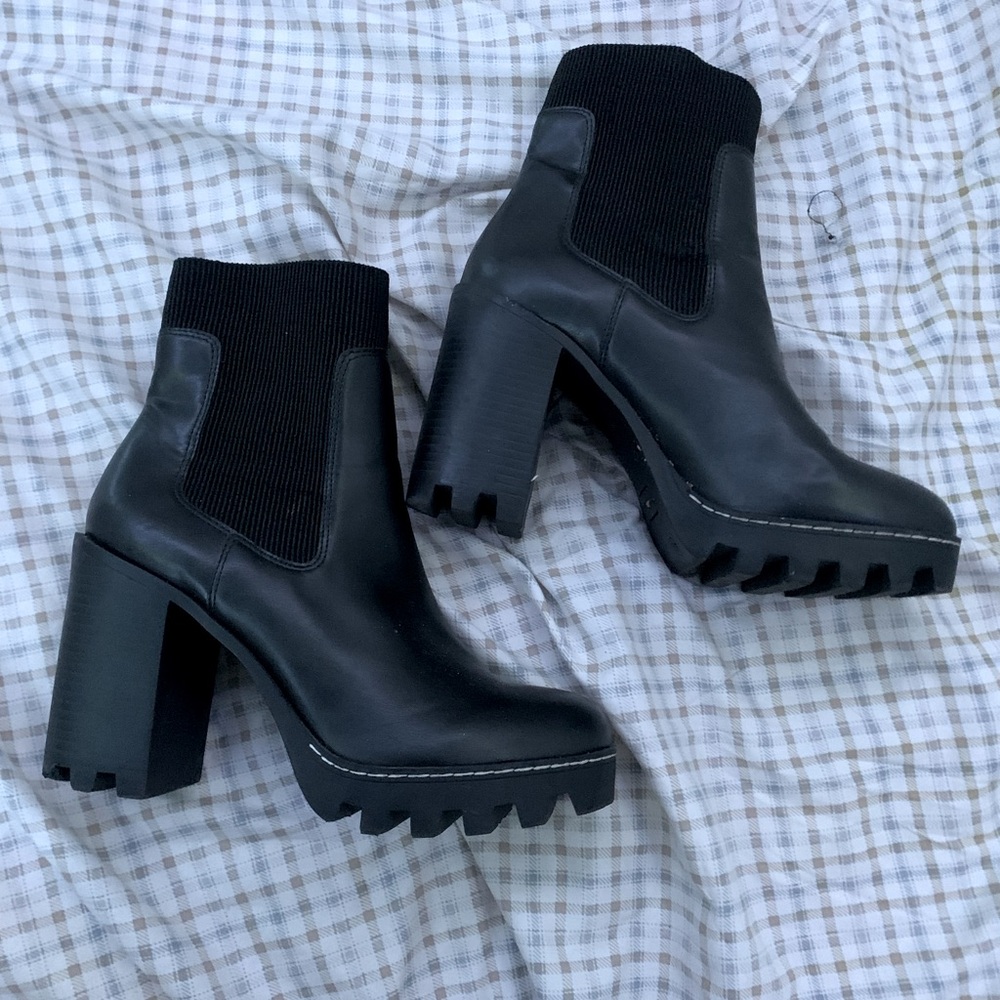 Black chunky heel boots